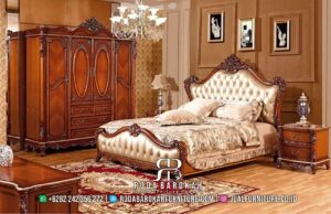 Penawaran Menarik Dipan Jati Mewah Natural dengan ukiran kayu dan busa tebal memberikan sentuhan klasik elegan untuk kamar tidur Anda.