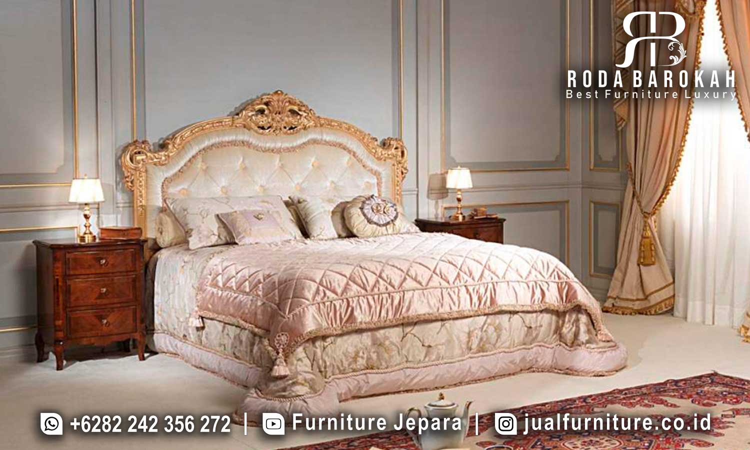 Rekomendasi Tempat Tidur Gold Mewah dengan rangka kayu jati dan punggung kepala berukir, menghadirkan nuansa klasik Eropa elegan dan nyaman untuk istirahat.