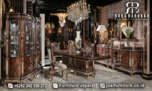 Rekomendasi Dining table mewah Desain Minimalis FS-706 terbuat dari kayu jati dengan finishing lac dan pahat ukiran, ideal untuk nuansa klasik modern yang elegan.
