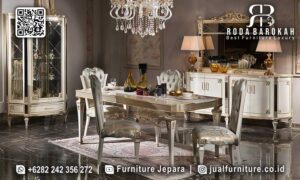 Segera Habis Meja Makan Ukir Klasik dengan material kayu jati dan finishing HPL, desain elegan ini sempurna untuk menambah nuansa mewah di rumah Anda.