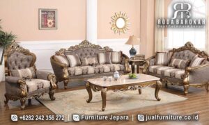 Bundling Sofa Tamu Mewah Model Unik FS-865 hadir dengan rangka kayu jati dan finishing gold doff, memberikan kesan elegan dan mewah di ruang tamu Anda.