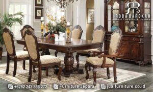 Garansi Meja Makan Jati Minimalis kokoh kuat FS-885 hadir dengan kaki ukiran klasik dan busa tebal berkualitas, sempurna untuk ruang makan elegan Anda.