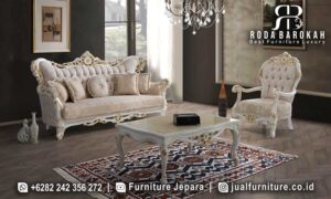 Ready Sofa Tamu Mewah Desain Unik FS-899, dengan rangka kayu jati dan finishing cat duco, memberi sentuhan elegan dan klasik pada ruang tamu Anda.
