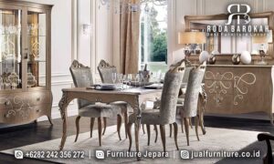 Jual Set Ruang Makan Mewah Mantova Desain Berdetail FS1099, terbuat dari kayu jati dengan kaki meja ukiran, hadirkan nuansa elegan dan mewah untuk ruang makan utama Anda.