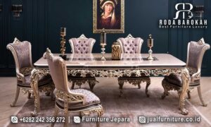 Jual Sofa Mewah Klasik Viennese Anti Lembab FS-980 dengan rangka kayu jati dan finishing gold doff, sempurna untuk menambah nuansa elegan di rumah Anda.
