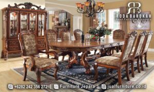 Meja Makan Jati Jepara Venesia Kerajinan Jepara FS1025 hadir dengan kaki ukiran flora dan busa density tinggi, menjadikan ruang makan Anda elegan dan mewah.