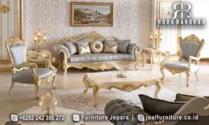 Model Terbaru Sofa Tamu Mewah Cordoba Nuansa Eksklusif FS-995 hadir dengan desain klasik elegan, dilengkapi kayu jati dan finishing lac emas yang membuat ruang tamu Anda semakin mewah.