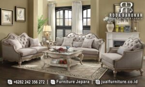 Sofa Mewah Ruang Tamu Jepara Napoleon Desain Berkarakter FS1065 hadir dengan rangka kayu jati dan busa density, memberi sentuhan elegan pada ruang tamu Anda.