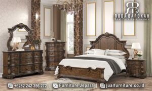 Tempat Tidur Jati Mewah Terbaru Louis Bahan Berkualitas FS1048 hadir dengan kayu jati dan ukiran elegan, sempurna untuk menambah kesan klasik di kamar Anda.