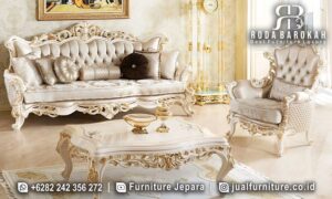 Produk Sofa Tamu Mewah Montmartre Karya Jepara FS1116 hadir dengan rangka kayu jati dan finishing doff gold, menawarkan nuansa elegan untuk ruang tamu Anda.
