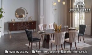 Set Meja Makan Minimalis Mewah Mantova Tampilan Eksklusif FS1183, terbuat dari kayu jati dengan finishing glossy dan kaki meja berbentuk trafo yang elegan.