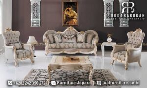 Sofa Tamu Mewah Sultan Vicenza Desain Timeless FS1272 dari kayu jati dengan finishing gilded dan busa density foam, sempurna untuk ruang tamu elegan Anda.