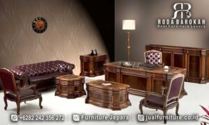 Jual Furniture Meja Kantor Lucca Pengrajin Jepara FS1414, meja kerja eksekutif dari kayu jati dengan finishing poliuretan, elegan dan tahan lama untuk ruang kerja profesional.