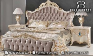 Jual Tempat Tidur Verona Material Pilihan FS1381 dengan kayu jati fitur carved wood dan finishing gilded, sempurna untuk ruang tidur elegan Anda.