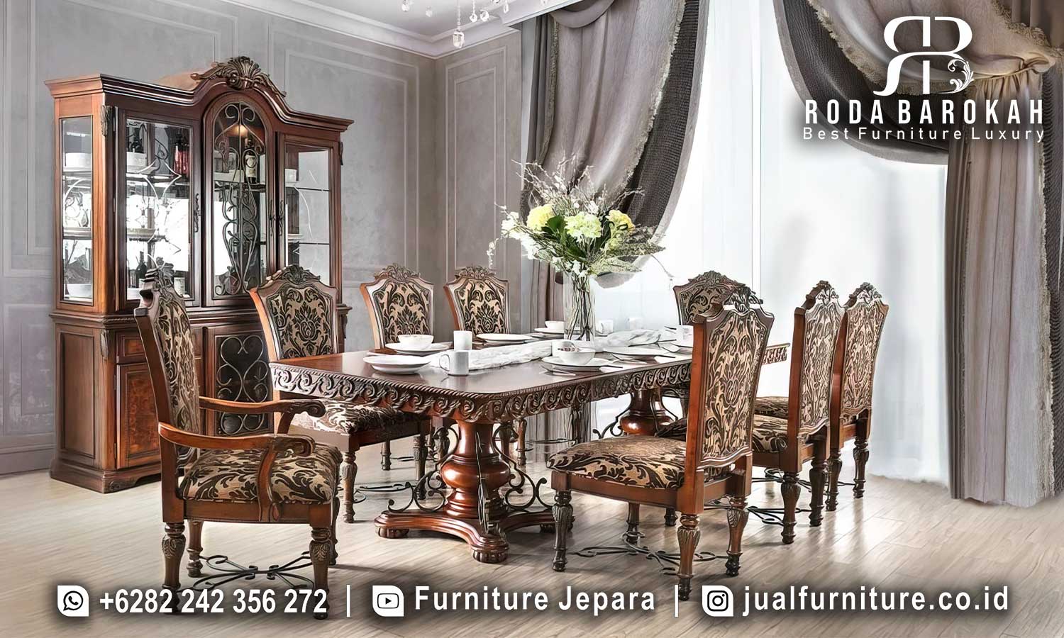 Meja Makan Natural Mewah Palazzo Kualitas Pengerjaan FS1401 terbuat dari kayu jati dengan kaki ukiran elegan, sempurna untuk menjamu tamu dengan gaya klasik Eropa.