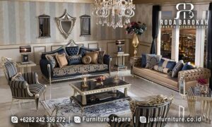 Model Kursi Tamu Klasik Mewah Louis Sentuhan Klasik FS1308 terbuat dari kayu jati dengan finishing emas, memberikan nuansa elegan dan mewah untuk ruang tamu Anda.