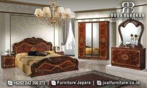 Set Ruang Kamar Tidur Mewah Napoleon Craftsmanship Jepara FS1298 terbuat dari kayu jati berkualitas dengan kain bludru elegan, sempurna untuk nuansa klasik modern.